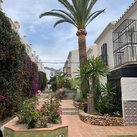 Verano Azul 12 Menyber Nerja
