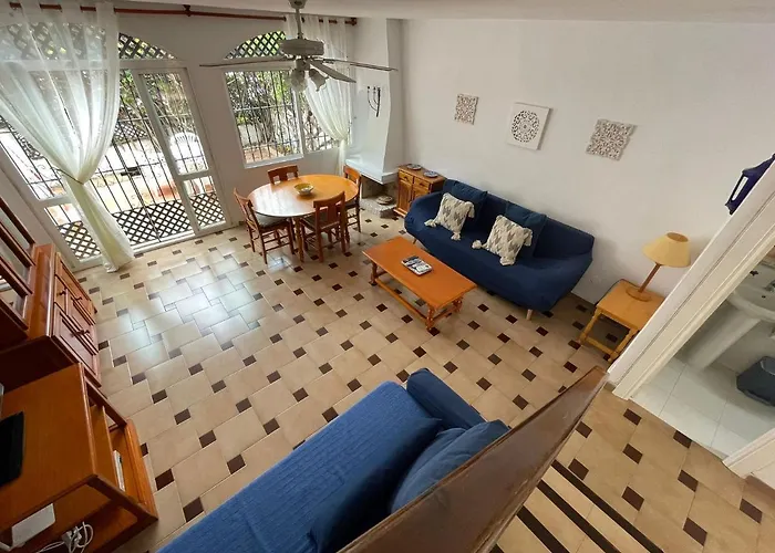 Verano Azul 12 Menyber Nerja