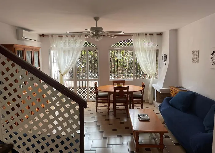 Verano Azul 12 Menyber * Nerja